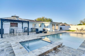 Breezy Seminole Vacation Rental with Hot Tub!